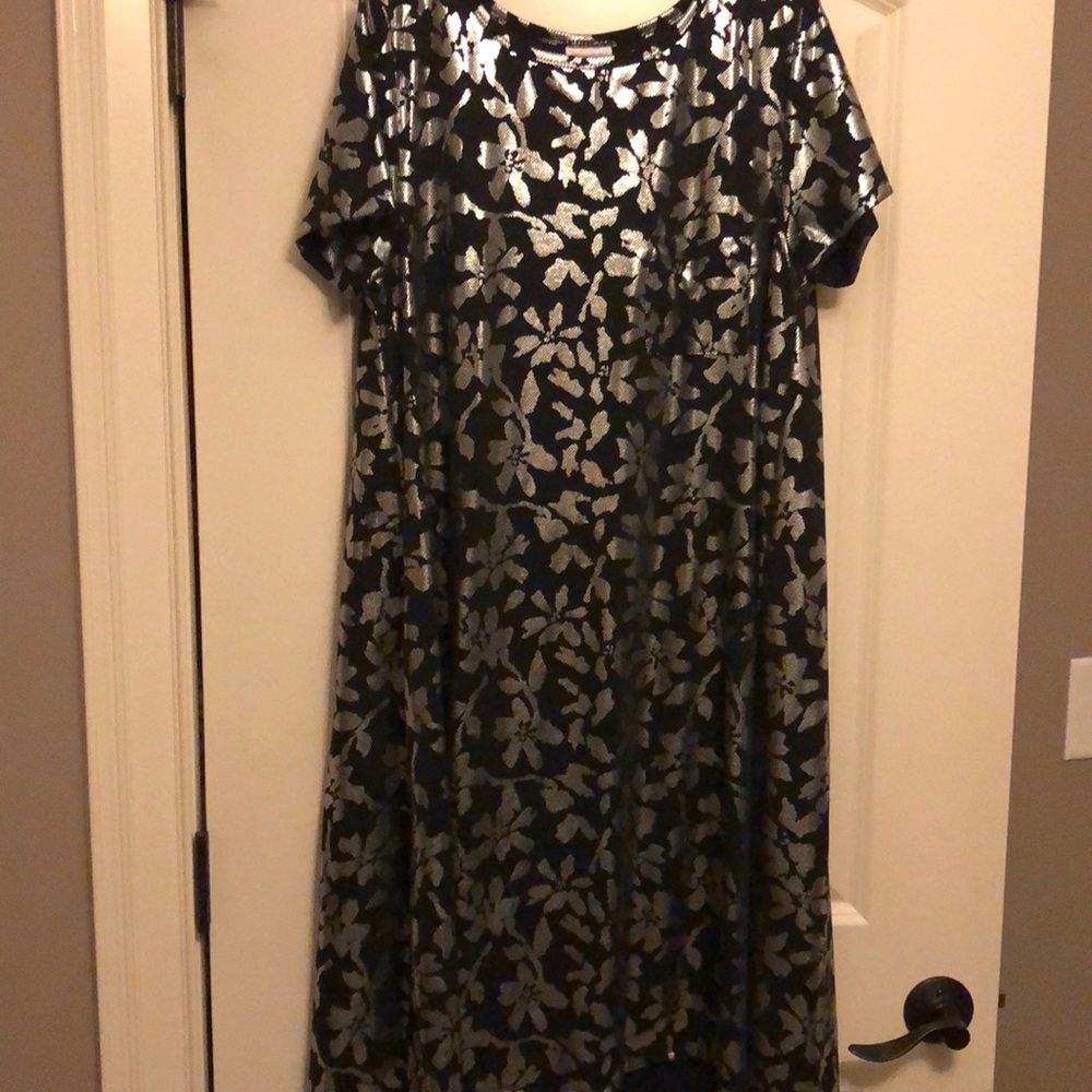 Lularoe Carly